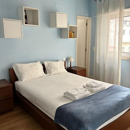 Sunny Apartment In リスボン エクステリア 写真