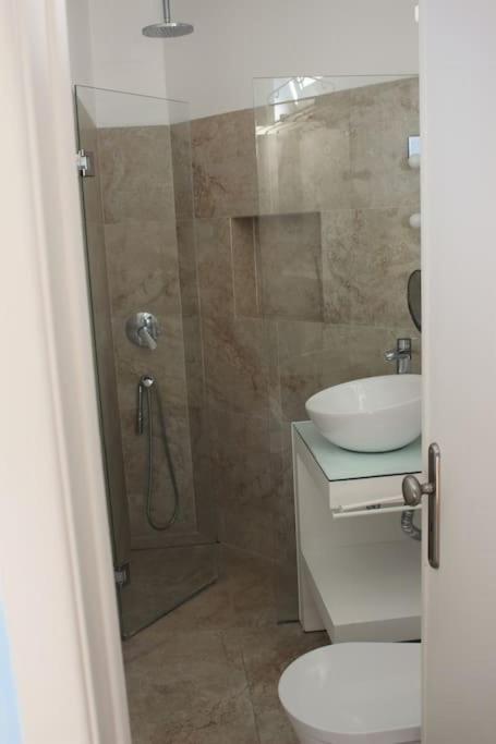 Sunny Apartment In リスボン エクステリア 写真